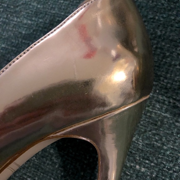 Gold Enzo Angiolini Peep Toe Heels - Picture 4 of 8